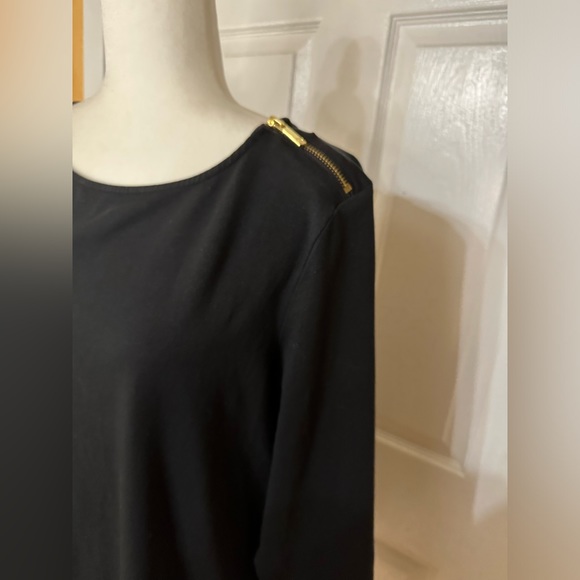 Michael Kors Black Tunic  Gold Hardware Style Long Sleeve Top Size 2X - Picture 4 of 7